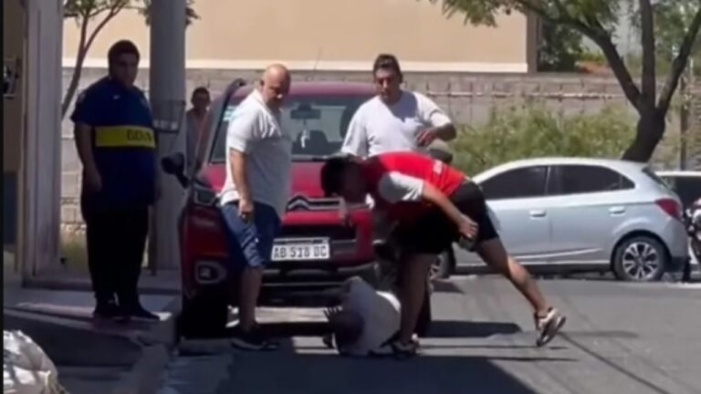 Cuatro taxistas en el banquillo por la agresión al chofer de Uber