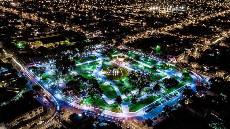 Cuánto cuesta hospedarse en un fin de semana XL en la Capital?