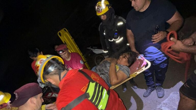 Rescataron a una mujer que se lesionó mientras realizaba senderismo