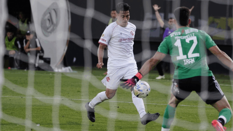 Barracas Central se impuso ante Riestra y avanzó a cuartos