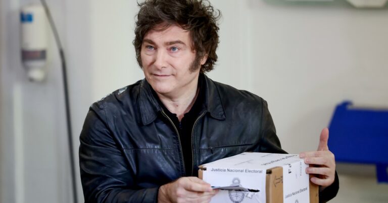 Javier Milei y sus medidas, EN VIVO: el Presidente dijo que la Boleta Única Papel era un «shock de productividad» para «bajar el riesgo kuka»