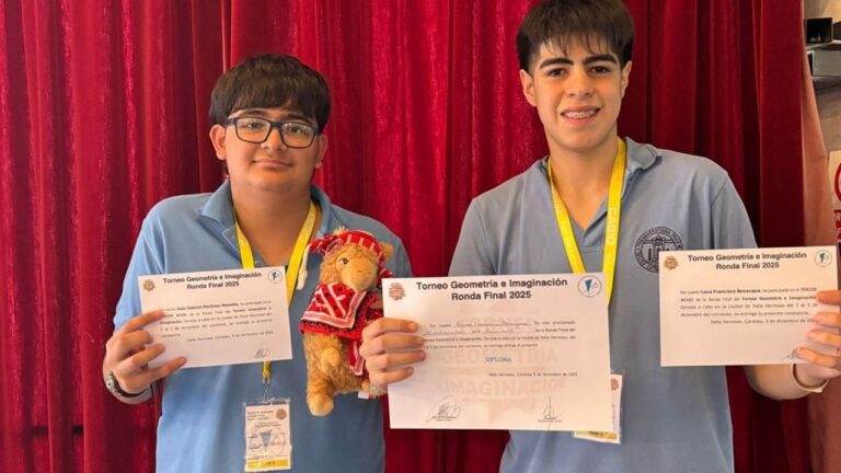 Estudiantes de la Escuela Preuniversitaria Fray M. Esquiú participaron de la final del TGI en la Olimpíada de Matemática 2025