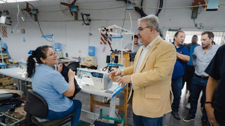 La fábrica Tejica sigue apostando al desarrollo textil en Catamarca