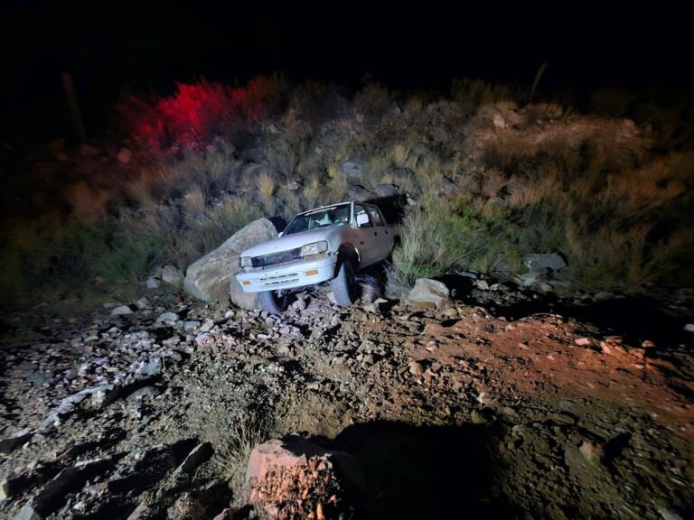 Una camioneta volcó en Santa María