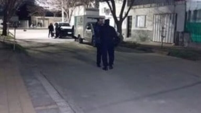 Córdoba: detienen a una mujer que convivía con el cadáver de su hija desaparecida