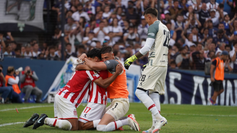Estudiantes le ganó 1-0 a Gimnasia y jugará la final del Torneo Clausura 2025