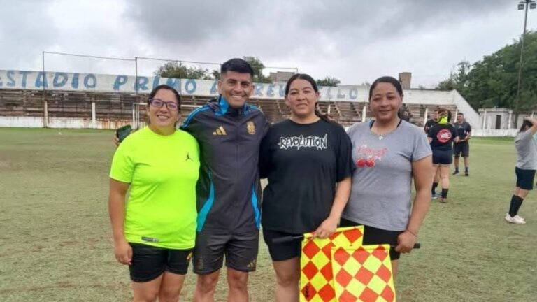 Tres mujeres árbitras de Paclín