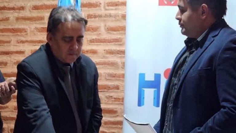 Kiki Olveira asumió nuevamente como concejal en Los Altos