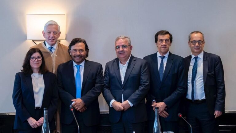 Rio Tinto garantiza la continuidad y expansión de sus proyectos