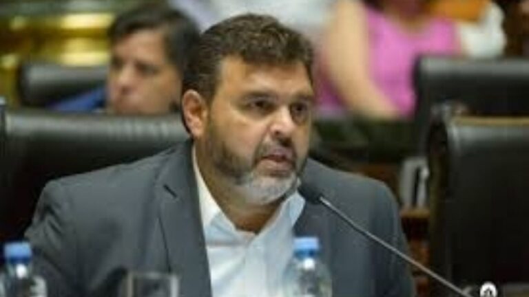 Uno de los denunciantes de Tapia y Toviggino afirmó que operan como una unidad mafiosa