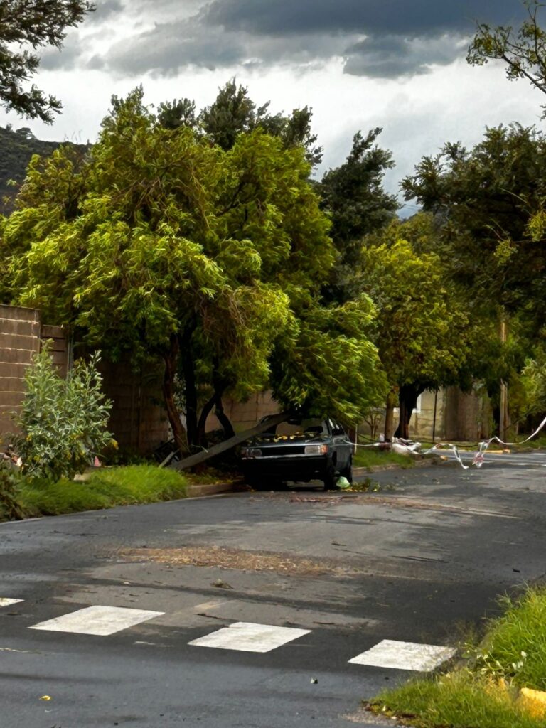 Recomendaciones ante el pronóstico de tormentas y números de emergencia