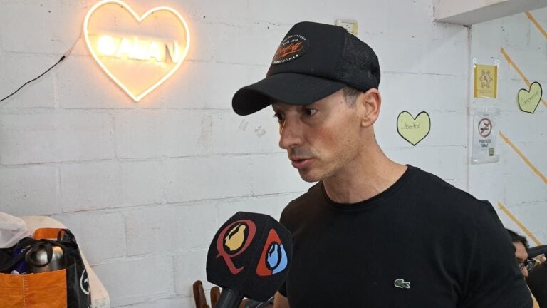 Exempleada de Javier Galán lo acusó de que fue despedida sin causa y tenerla 5 años trabajando en negro