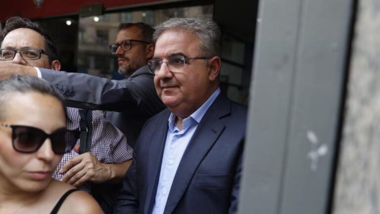 Jalil saludó a los empleados públicos y destacó su rol en el funcionamiento del Estado