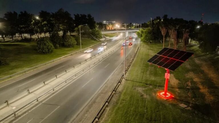 San Juan hace historia: Se inauguró la primera ruta solar de la Argentina
