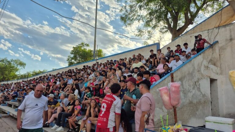 Ya se juega la Copa El Esquiú con la presencia de Aníbal «Colo» Moreno y Nicolás Romero