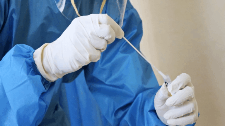 Gripe H3N2: quiénes deben hisoparse y qué recomienda el Ministerio de Salud en Catamarca