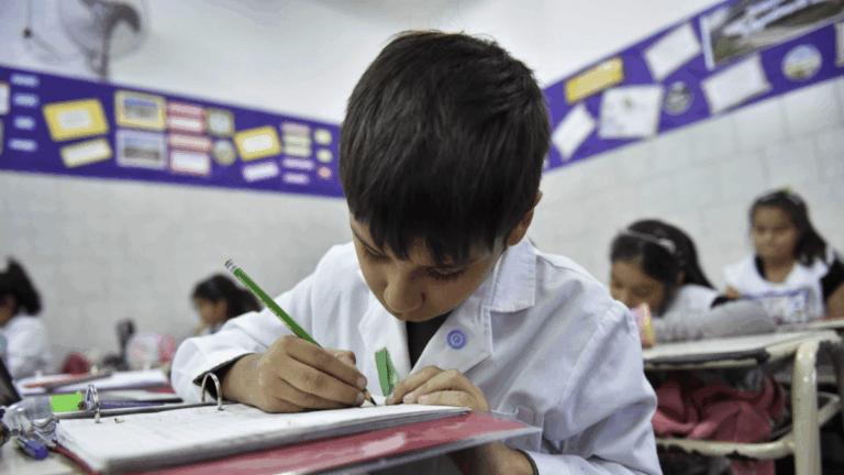 Cuándo empiezan y terminan las clases en 2026: el calendario oficial en Catamarca
