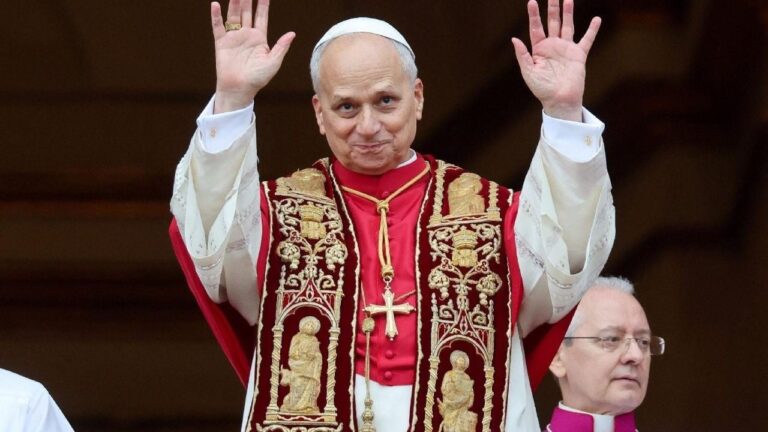 El papa León XIV pidió paz y condenó las guerras en su primera Navidad como pontífice