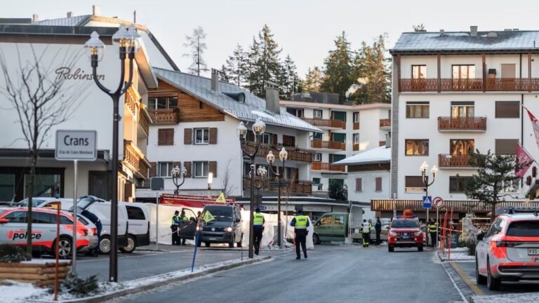 Tragedia en los Alpes: incendio fatal en el bar «Le Constellation» durante los festejos de Año Nuevo
