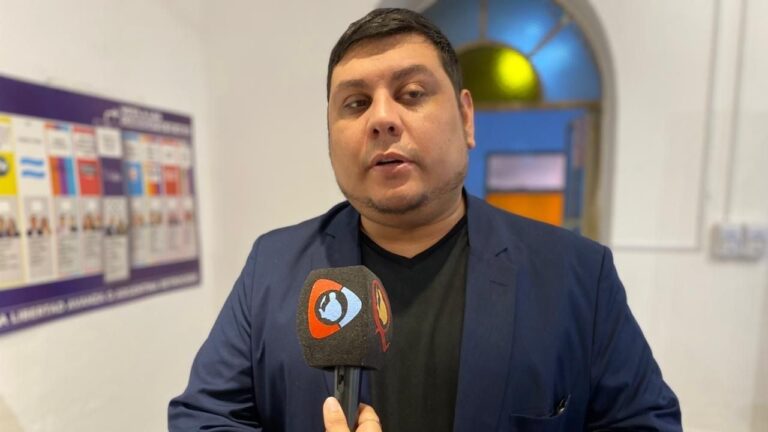 Según Lencina, se debe hacer volar a la mierda a los ñoquis y que queden los que trabajan
