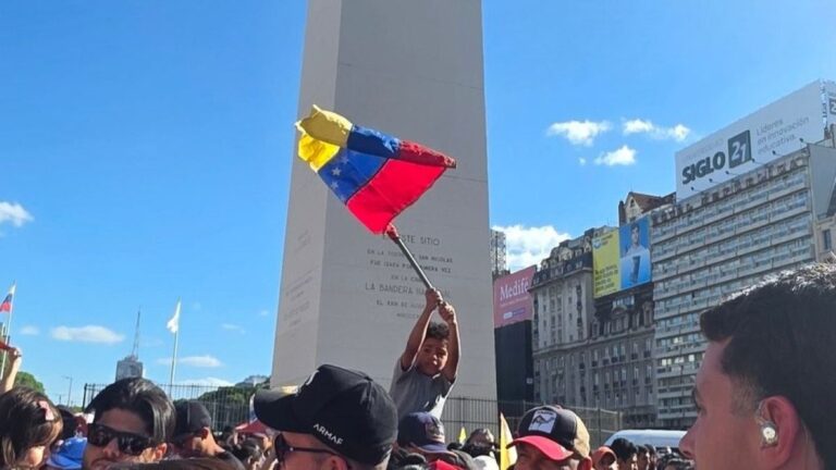 Operativo de EEUU en Venezuela: marchas en la ciudad de Buenos Aires a favor y en contra de la intervención