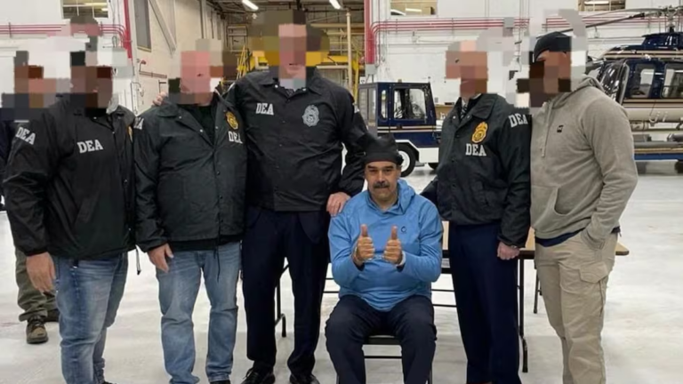 Piden la extradición de Maduro a la Argentina
