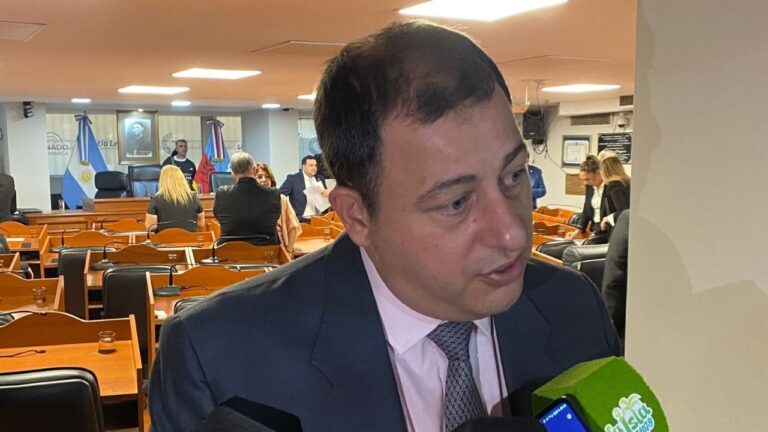 Scolamieri cruzó a Quintar y defendió a Corpacci: Reducir el debate a insultos muestra pobreza de argumentos
