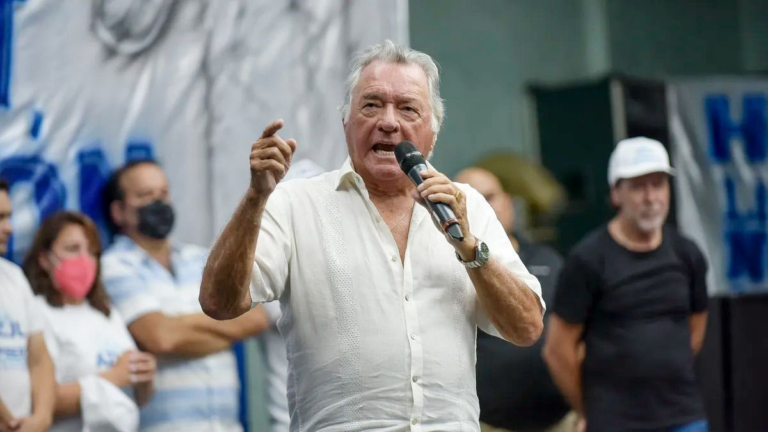 Luis Barrionuevo anunció su cumbre anual con la reforma laboral en el horizonte