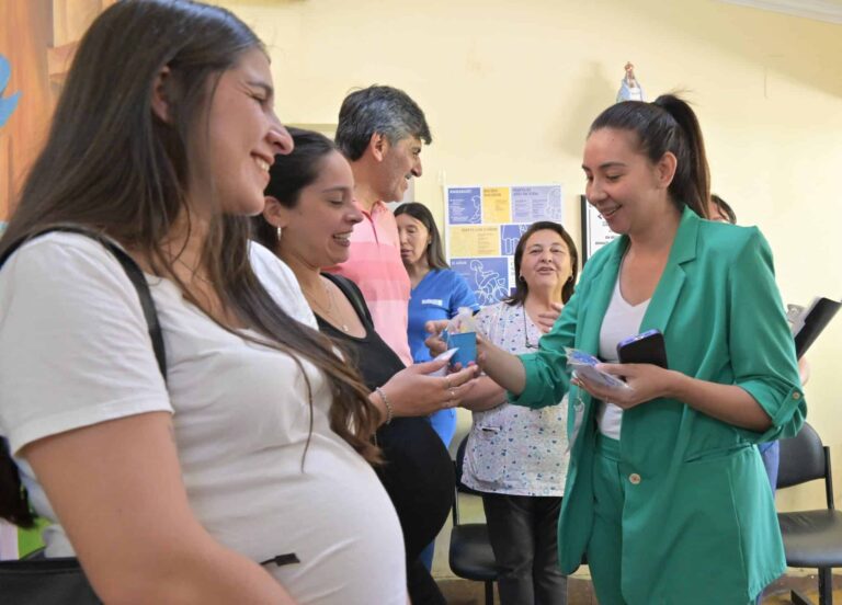 Comenzó la campaña de vacunación contra el Virus Sincicial Respiratorio en Catamarca