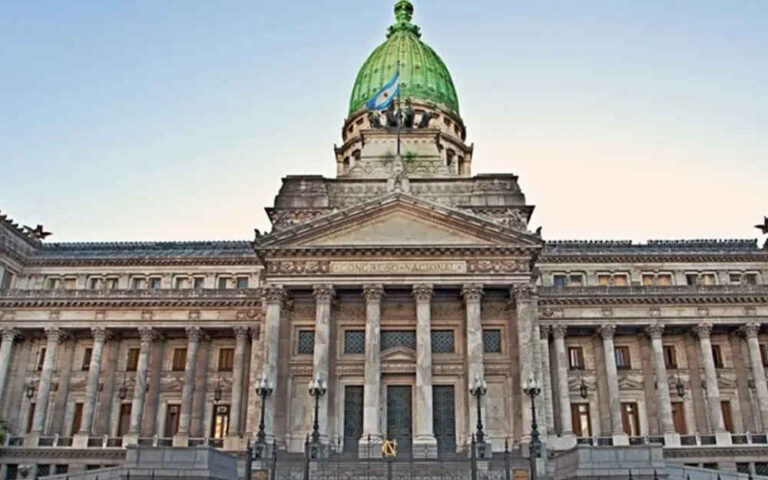 El Gobierno enviará al Congreso el acuerdo de comercio con Estados Unidos: Milei confía en los legisladores