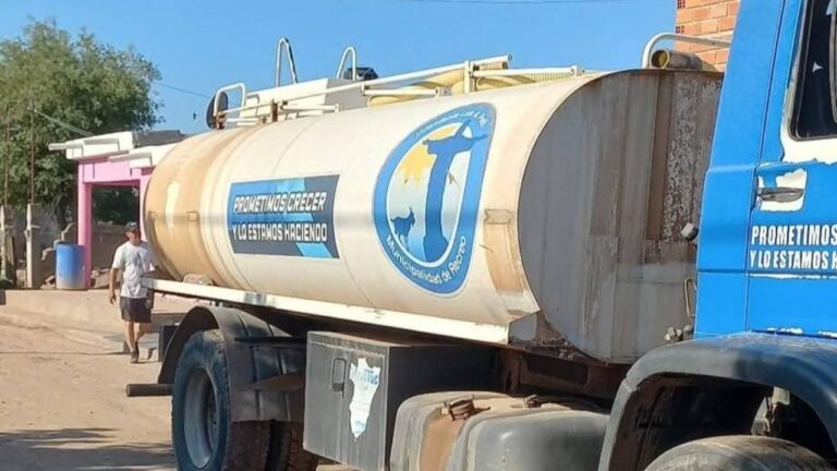 Reclamo por falta de agua en Recreo: vecinos denuncian abandono y exigen respuestas