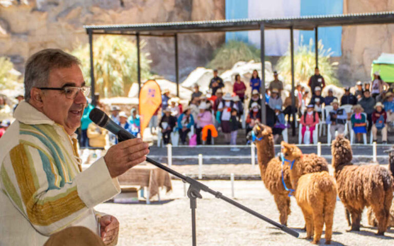 Raúl Jalil: «Nosotros los gobernadores nunca gastamos más de lo que entra