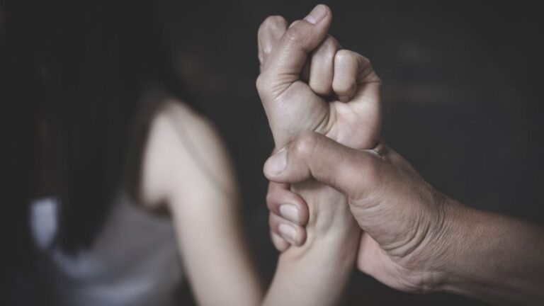 A pesar de que reconoció que abusó de su prima, no irá a prisión