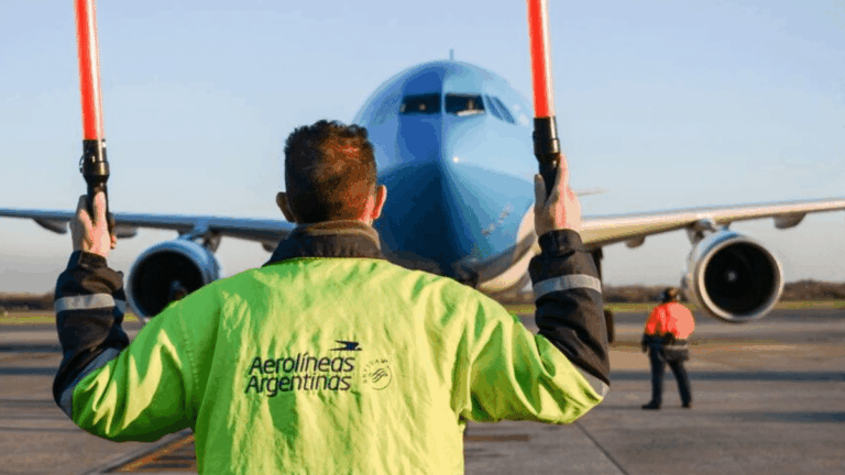 Paro de controladores aéreos: cómo impacta en Catamarca y qué pasa con los vuelos