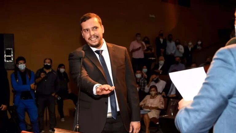 Kranevitter advirtió sobre la caída de los fondos del municipio