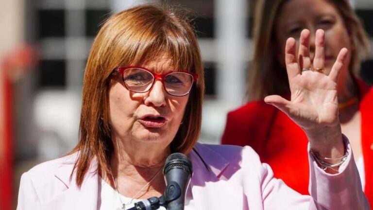 Bullrich volvió a cruzar a Cristina Kirchner por corrupción y su declaración en Comodoro Py