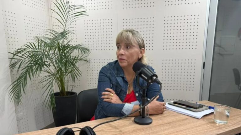 «Quienes no se sientan representados, que se sindicalicen y discutan en paritaria»