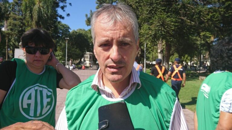 Manifestación de trabajadores estatales en el marco del paro nacional de ATE.