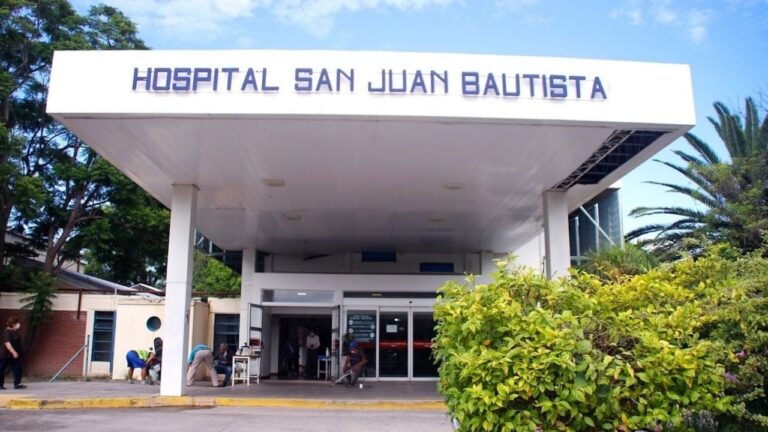 Fachada del Hospital San Juan Bautista de Catamarca