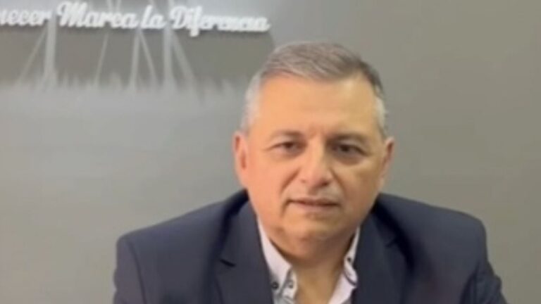 Edgardo Varela, presidente del Círculo Médico de Catamarca, durante una entrevista.