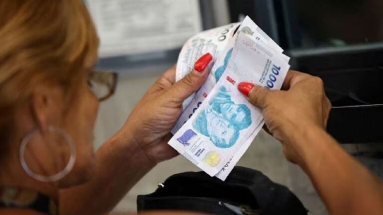 Calendario de pagos ANSES mayo con aumento y bono