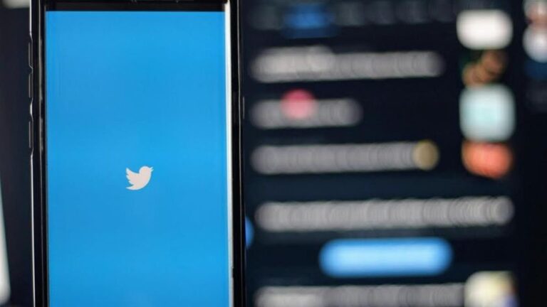 Interfaz de Twikite mostrando el campo para pegar enlace de tweet