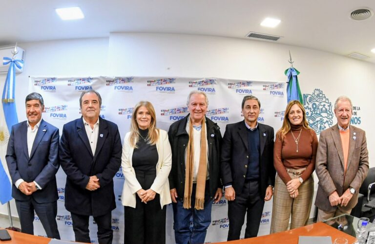 Vicegobernador Rubén Dusso en la tercera sesión ordinaria del Foro de Vicegobernadores de Argentina