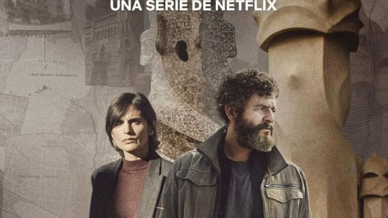 Escena de la miniserie Ciudad de Sombras en Netflix, con atmósfera sombría y calles vacías