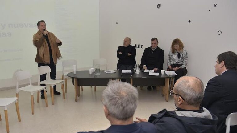 Fidel Sáenz, ministro de Vivienda y Urbanización de Catamarca, durante las III Jornadas del Laboratorio del Hábitat Argentino en Córdoba