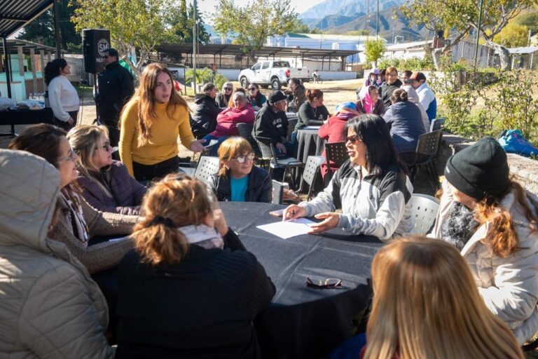 Taller Mujeres en la Ruralidad en Mutquín