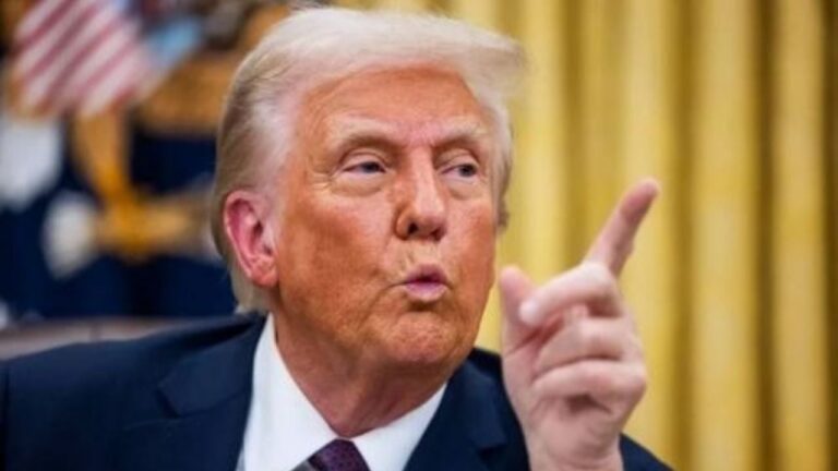 Donald Trump en conferencia de prensa