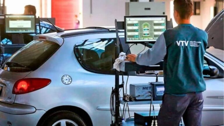 Parabrisas de auto con fisura