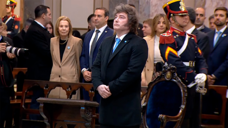 Presidente Javier Milei durante declaraciones radiales sobre homilía del arzobispo Jorge García Cuerva