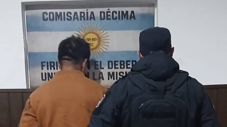 Policía en Villa Eumelia